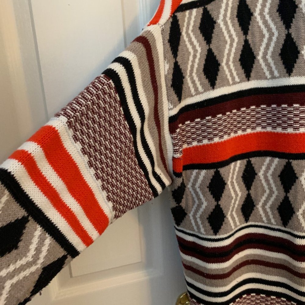 Geo Patterned Cocoon Cardigan - Picture 9 of 11